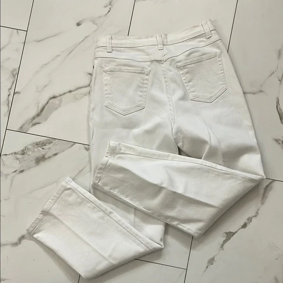 Style & Co. women’s White Straight-Leg Jeans - Picture 7 of 7